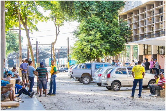 Direito dos trabalhadores está fora dos trilhos em obra de manutenção de trens da Supervia