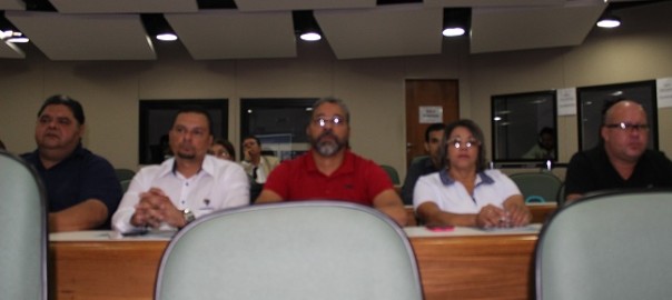 Diretores do Sinpospetro-RJ acompanham as discussões na Fiocruz