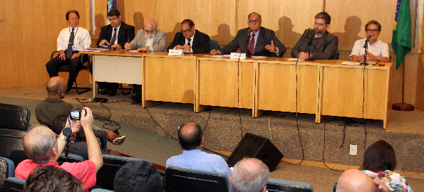 Audiência pública da Comissão de Trabalho da Alerj, no início de dezembro, também discutiu o reajuste do piso regional